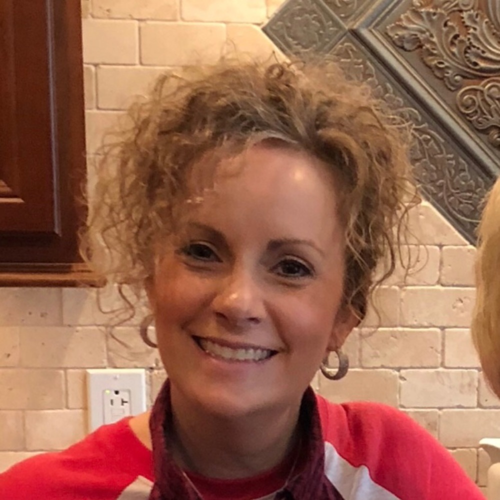 Meet your Posher, Crystal